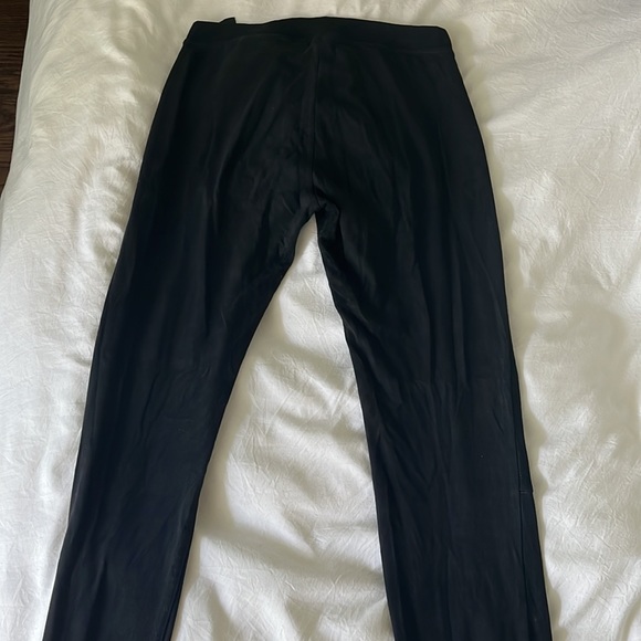 Black suede leggings - Picture 3 of 4